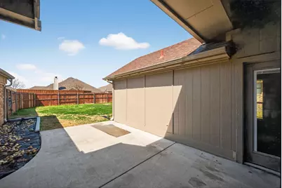 2229 Country Valley Road, Garland, TX 75041 - Photo 6