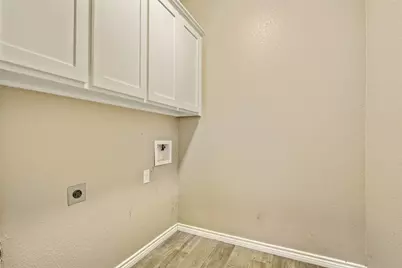 1101 Baird Street, Cleburne, TX 76033 - Photo 16