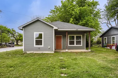1101 Baird Street, Cleburne, TX 76033 - Photo 1