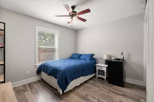 516 E Ross St, Waxahachie, TX 75165 - Photo 14