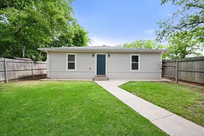 516 E Ross Street, Waxahachie, TX 75165 - Photo 22