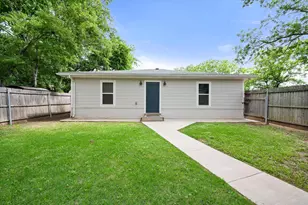 516 E Ross St, Waxahachie, TX 75165 - Photo 22