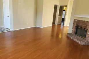 9290 Crimnson Ct, Dallas, TX 75217 - Photo 2