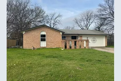 6412 Embassy Drive, Forest Hill, TX 76119 - Photo 2