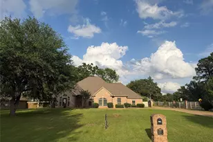 120 Burton St, Longview, TX 75603 - Photo 4
