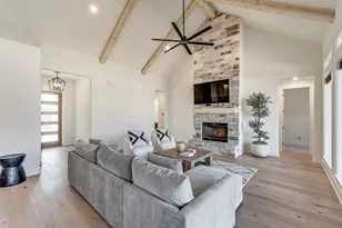 2770 Fireside Dr, Midlothian, TX 76065 - Photo 2