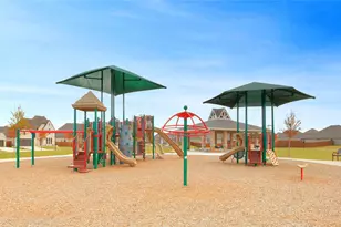 11137 Abbotsbury Rd, Fort Worth, TX 76052 - Photo 4