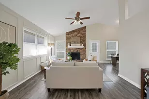 5604 Congressional Dr, Arlington, TX 76018 - Photo 6