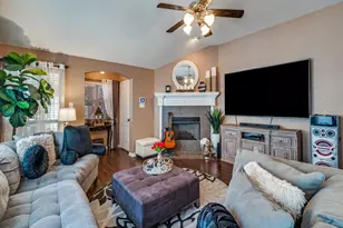 1128 Hayden Ln, Savannah, TX 76227 - Photo 4