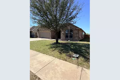 213 Briarstone Drive, Alvarado, TX 76009 - Photo 2