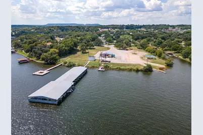 3910 Laramie Trail, Granbury, TX 76048 - Photo 6