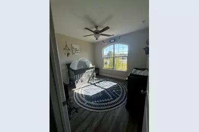 100 Shoshone Cove, Gainesville, TX 76240 - Photo 4