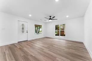 2730 Gladstone Dr, Dallas, TX 75211 - Photo 4