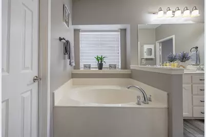 6428 Alexandra Meadows Drive, Fort Worth, TX 76131 - Photo 20