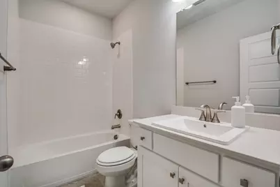 2204 Maverick Way, Mesquite, TX 75149 - Photo 10