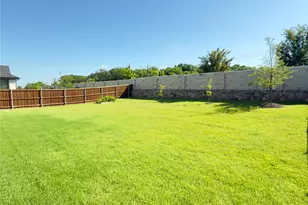 8821 Autumn Lake Trl, McKinney, TX 75071 - Photo 34