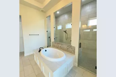 8821 Autumn Lake Trail, McKinney, TX 75071 - Photo 16