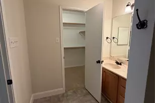 6436 Stonewater Bend Trail, Fort Worth, TX 76179 - Photo 14