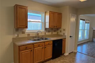 6436 Stonewater Bend Trail, Fort Worth, TX 76179 - Photo 6