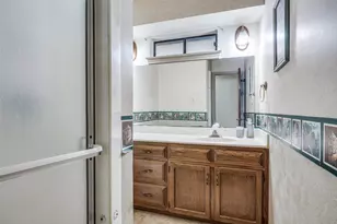 508 S Pedigo St, Pilot Point, TX 76258 - Photo 20