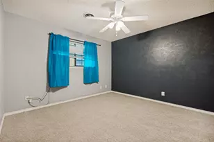 508 S Pedigo St, Pilot Point, TX 76258 - Photo 16