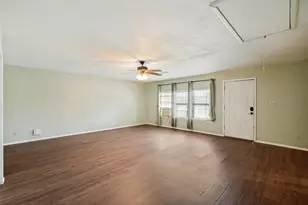 508 S Pedigo St, Pilot Point, TX 76258 - Photo 20
