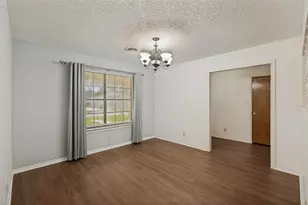 508 S Pedigo St, Pilot Point, TX 76258 - Photo 6