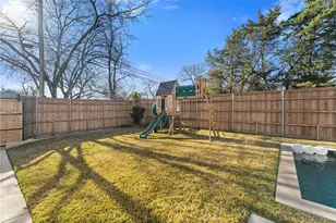 9000 Forest Hills Blvd, Dallas, TX 75218 - Photo 32