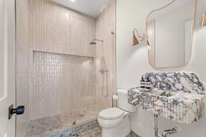 9000 Forest Hills Boulevard, Dallas, TX 75218 - Photo 14