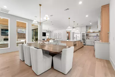 9000 Forest Hills Boulevard, Dallas, TX 75218 - Photo 4