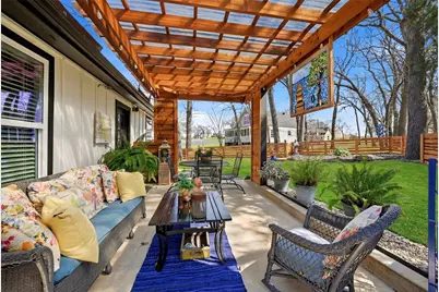 121 Kiowa Drive W, Lake Kiowa, TX 76240 - Photo 34