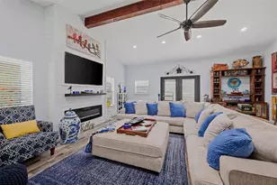 121 Kiowa Dr W, Lake Kiowa, TX 76240 - Photo 8