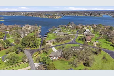 121 Kiowa Drive W, Lake Kiowa, TX 76240 - Photo 38