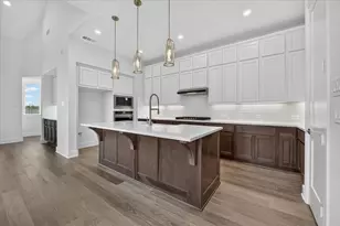 11725 Treehouse Trl, Justin, TX 76247 - Photo 2