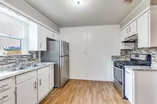 220 N Jarvis Ln, Azle, TX 76020 - Photo 6