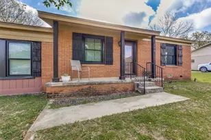 220 N Jarvis Ln, Azle, TX 76020 - Photo 1