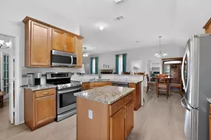 108 Dublin Cir, Waxahachie, TX 75165 - Photo 8