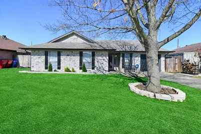 824 Loganwood Drive, Royse City, TX 75189 - Photo 2