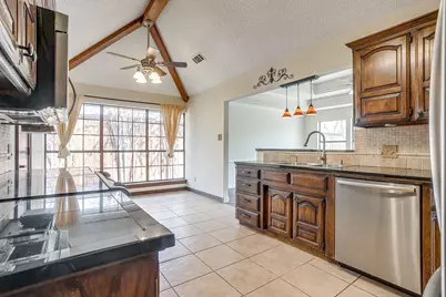 8016 Kendra Lane, North Richland Hills, TX 76182 - Photo 8