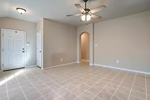 1404 Marble St, Princeton, TX 75407 - Photo 4