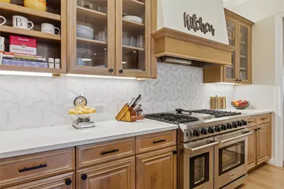 3528 N Versailles Avenue, Dallas, TX 75209 - Photo 14