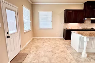 409 Rossville Dr, Midlothian, TX 76065 - Photo 10