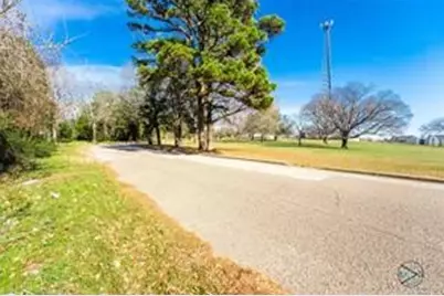 305 Frizzell Street, Athens, TX 75751 - Photo 4