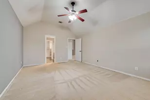 500 Crescent Creek Ln, Fort Worth, TX 76140 - Photo 16