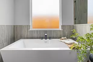 1633 Keneipp Rd, Carrollton, TX 75006 - Photo 14