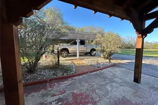 851 Leroy Pkwy, Elm Mott, TX 76640 - Photo 8