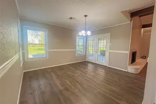 851 Leroy Pkwy, Elm Mott, TX 76640 - Photo 14