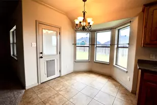 1245 Newcastle Dr, Weatherford, TX 76086 - Photo 6