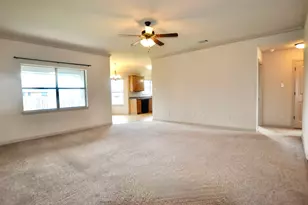 1245 Newcastle Dr, Weatherford, TX 76086 - Photo 2