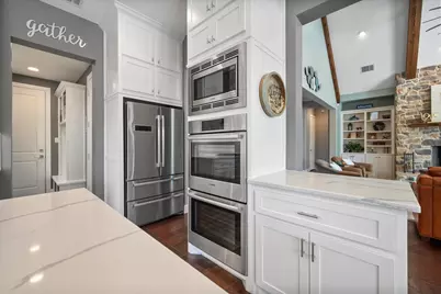 892 Waters Edge Drive, Corsicana, TX 75109 - Photo 10